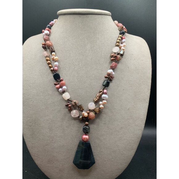 Handcrafted Semi Precious Stones Necklace Earthy Colors Pearls and Stones - Picture 2 of 7